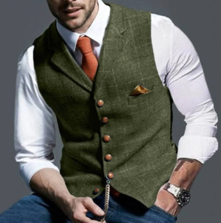 Versatile men's slim fit vest, suitable for formal wear or smart casual outfits.