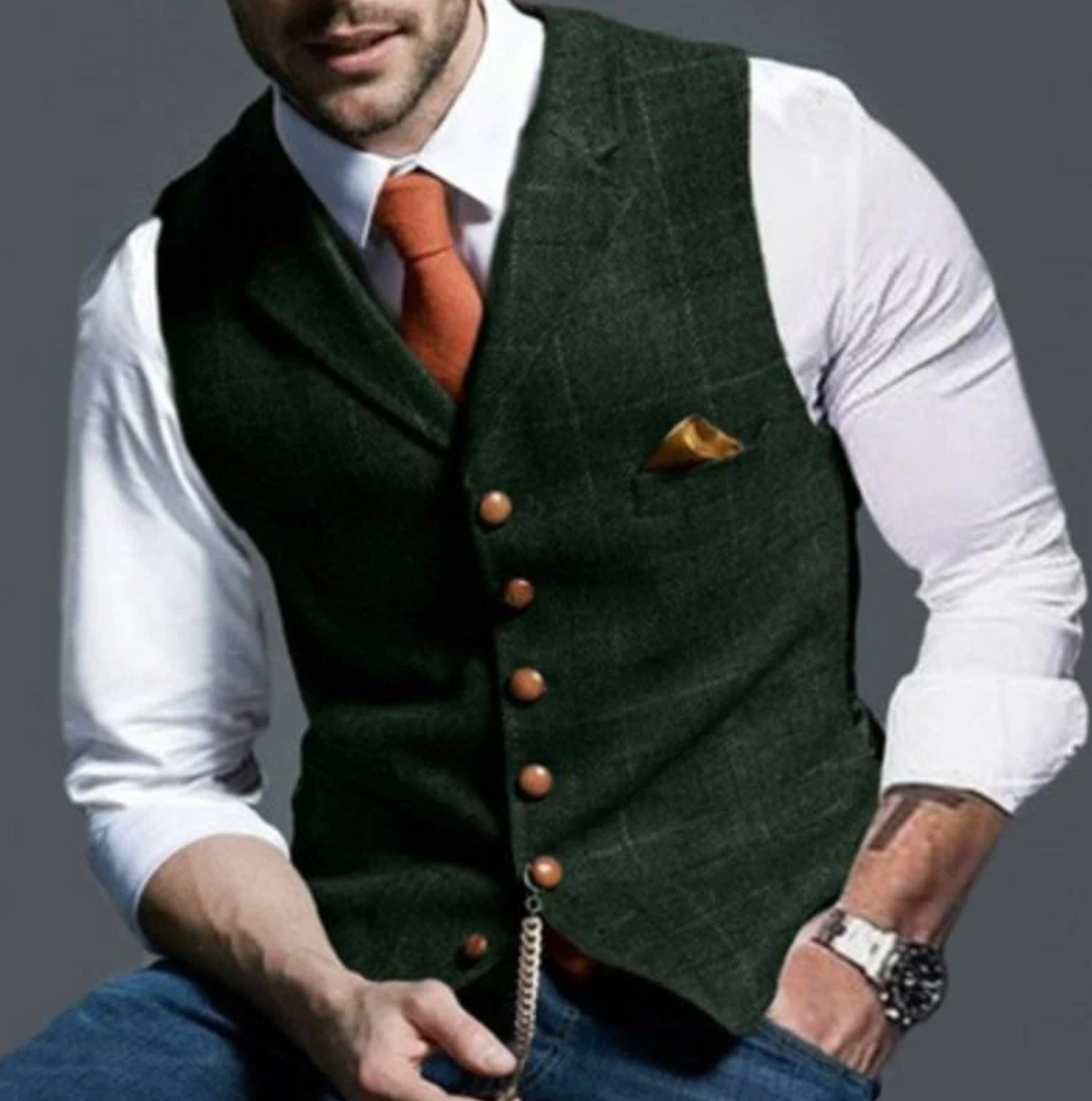 Modern men's slim fit vest, showcasing tailored fashion and a sharp silhouette.