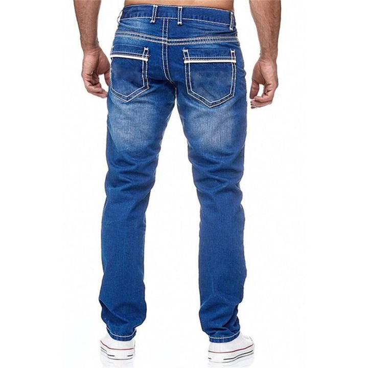 Comfortable and fashionable men's slim fit jeans in a classic denim.