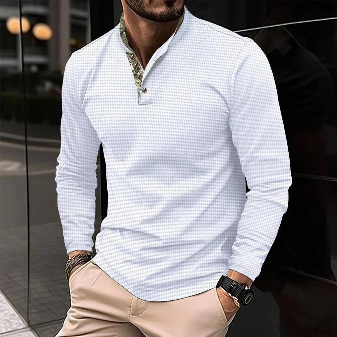 Classic men's long sleeve Henley shirt, slim-fit design. Versatile and stylish for modern casual outfits. Everyday wear.
