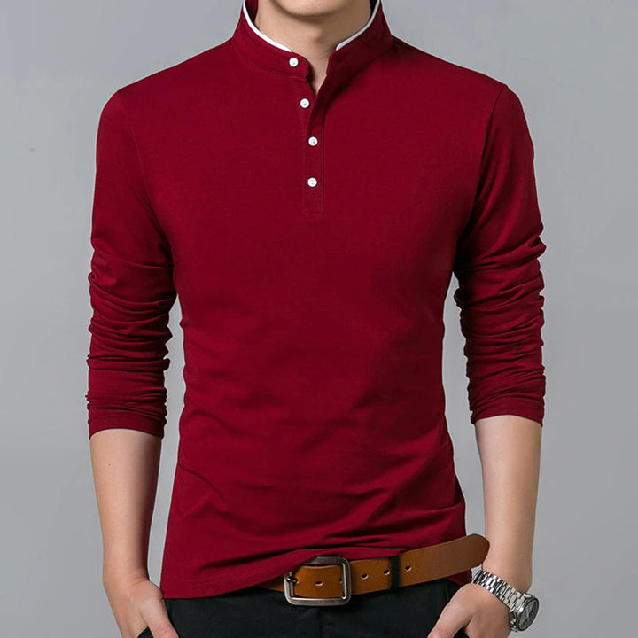 Stylish men's slim-fit long sleeve polo, perfect for all-day comfort & a refined, smart casual look. Modern fashion.