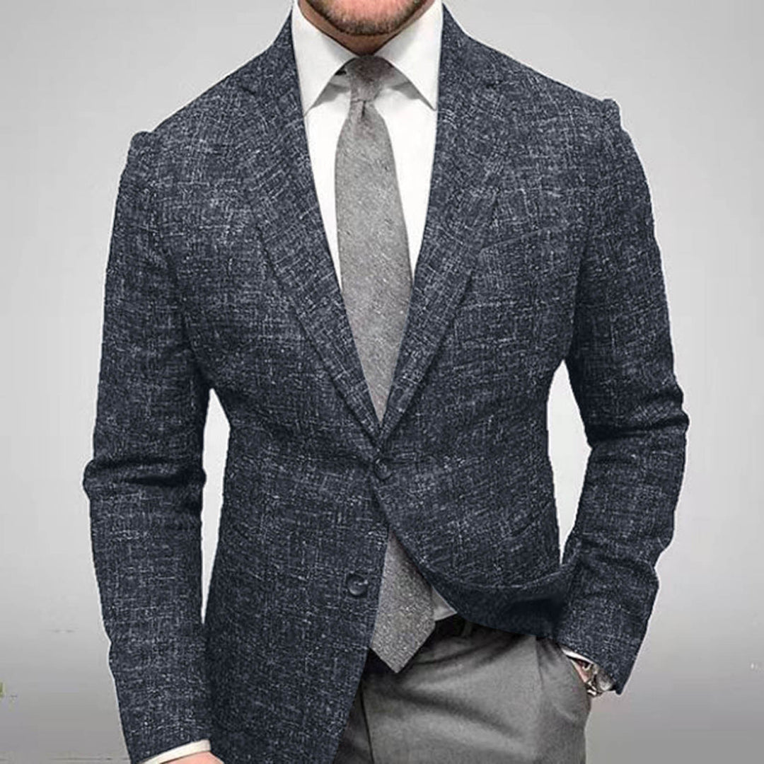 Stylish men's plaid blazer, slim fit, notch lapel. Versatile jacket for business casual or smart casual.