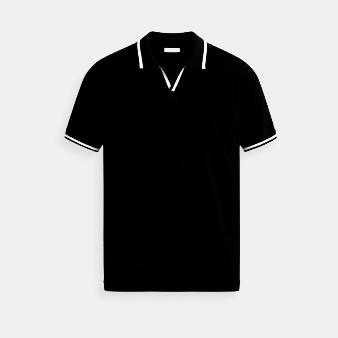 Tailored men's slim fit polo shirt offering modern comfort & style. Essential for contemporary men's casual wear.