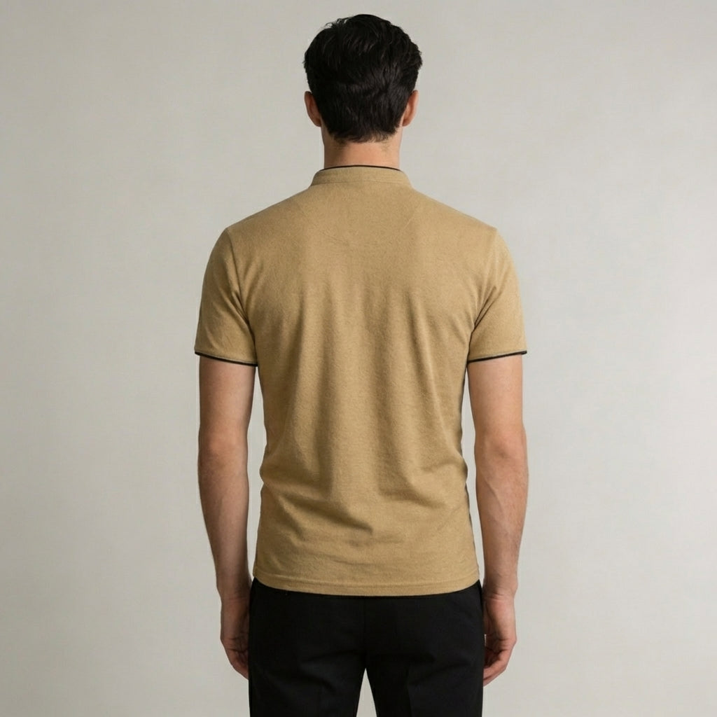 Modern men's mandarin collar polo. Slim fit, short sleeve for a smart casual summer look. Versatile everyday wear.