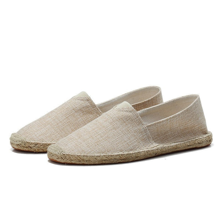Stylish men's loafers, espadrille style, ideal for summer comfort.