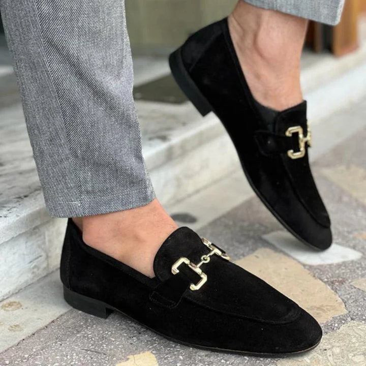 Versatile men's loafers, comfortable for casual and smart casual occasions