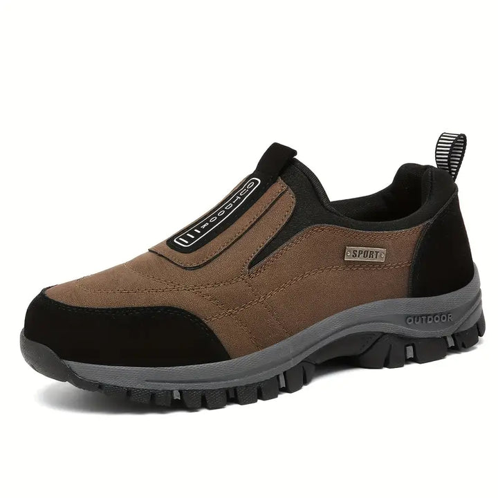 Easy slip-on men's comfort shoes, perfect for walking. Offers orthopedic support and a wide fit.
