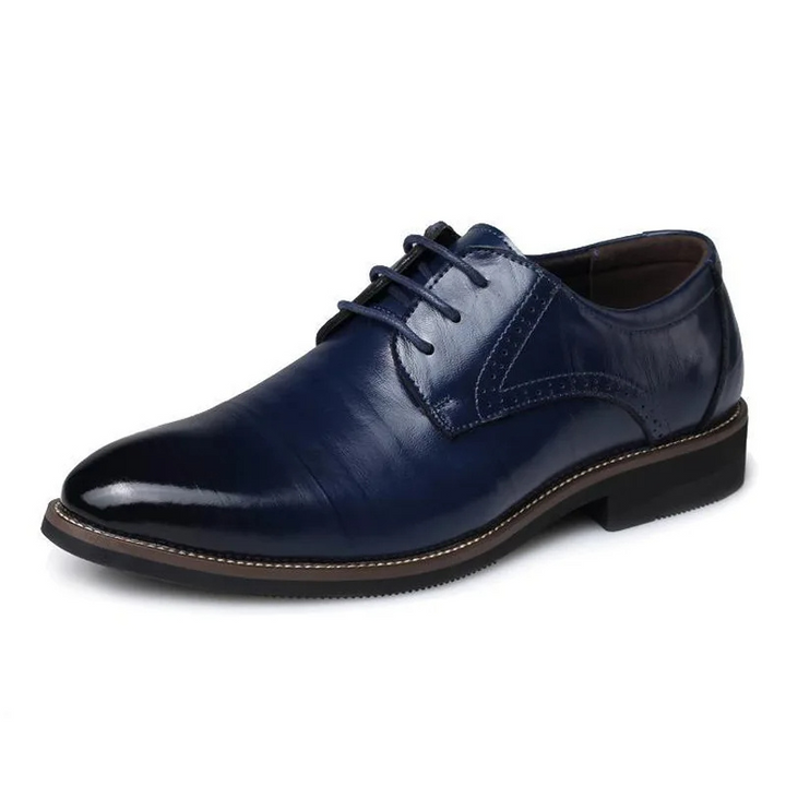 Classic lace-up vegan leather oxford shoes for men, ideal for smart casual or formal occasions