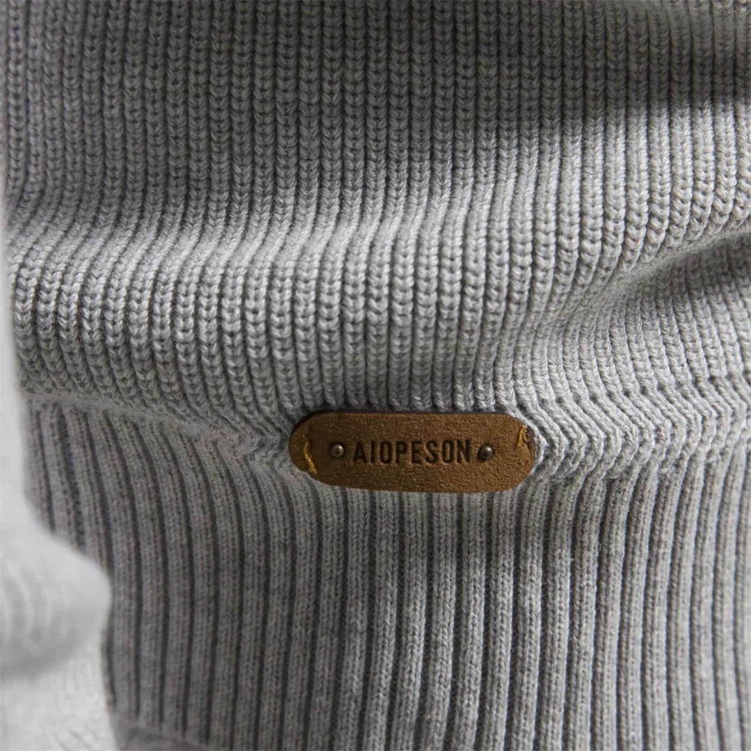 Classic men's everyday crewneck sweater, long-sleeve and soft for comfortable autumn/winter layering.