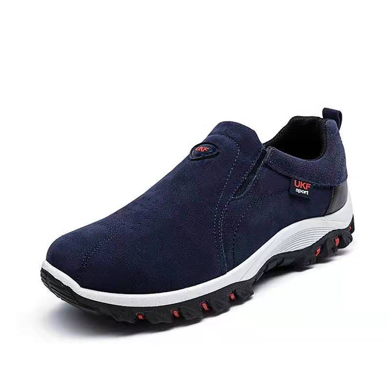 Casual men's slip-on sneakers with athletic styling, delivering comfort and convenience.
