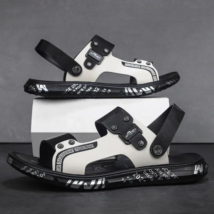 Adjustable men's buckle sandals with cushioned sole for ultimate comfort. Ideal summer footwear for casual and walking.