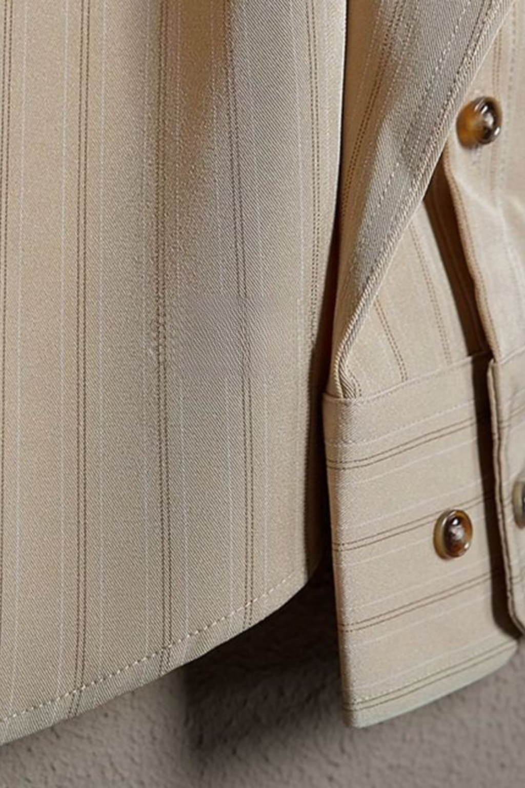 Stylish men's striped long sleeve formal button down shirt, essential for modern business fashion.