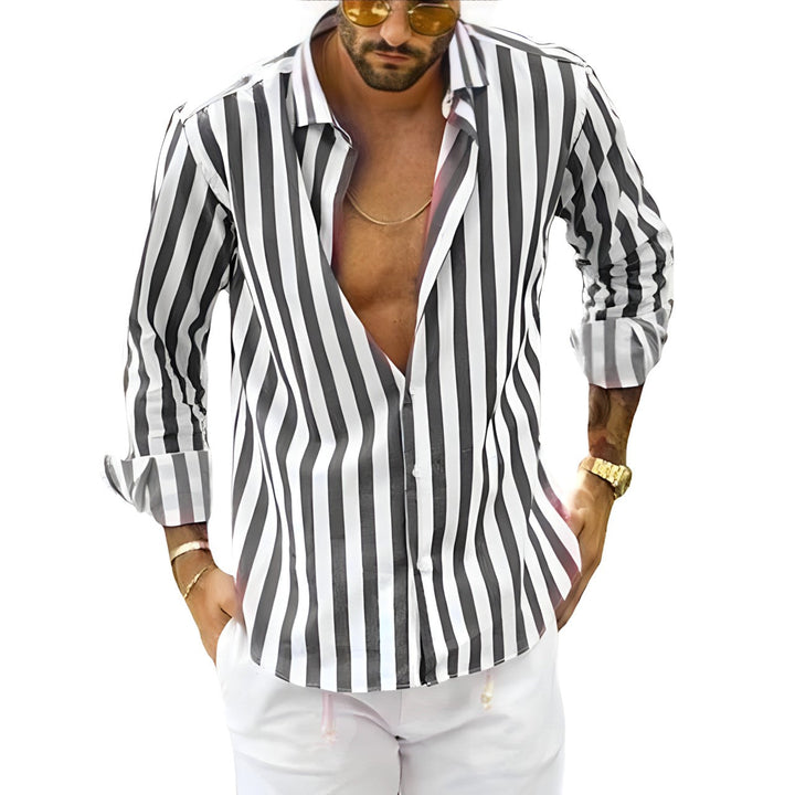 Men's striped summer shirt, lightweight & breathable for casual comfort.