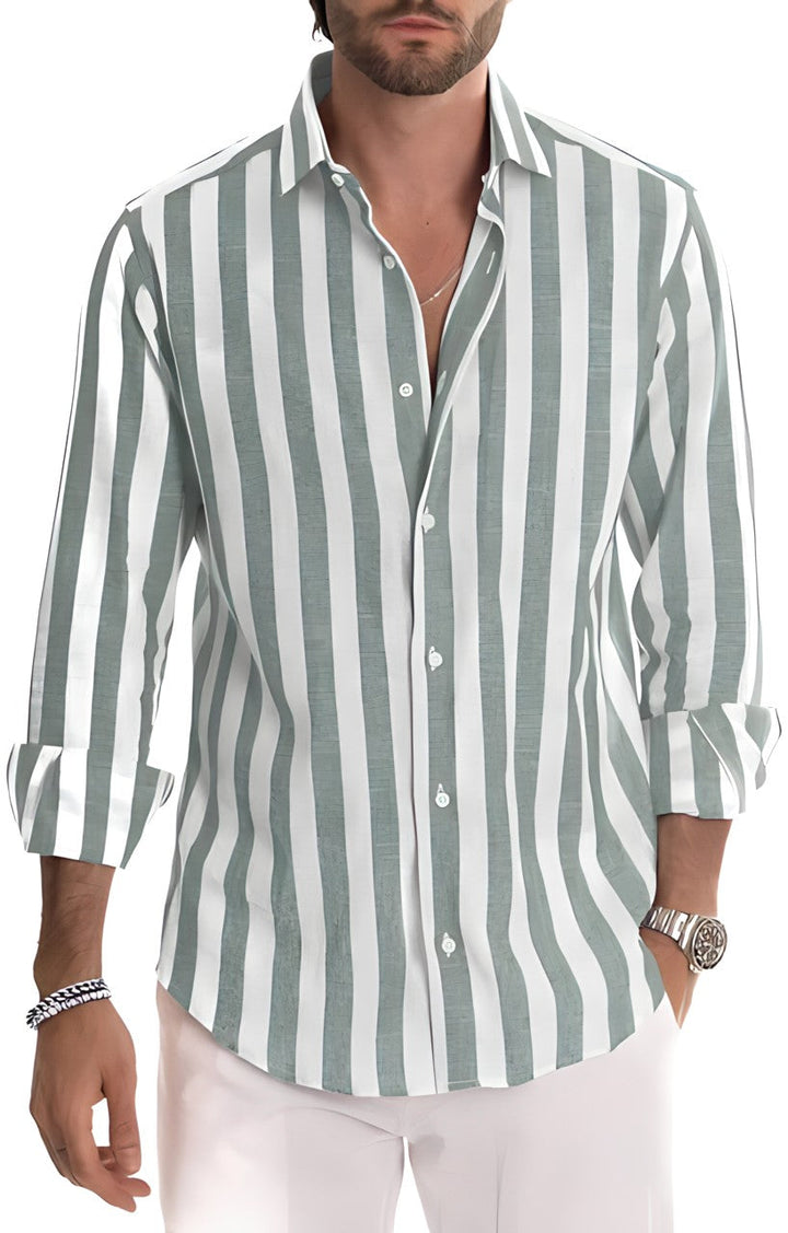 Versatile men's striped short-sleeve shirt, great for summer, beach, or casual outings.