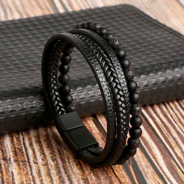 Adjustable men's bracelet set for a versatile, stylish look. Modern jewelry enhancing men's fashion and wristwear.