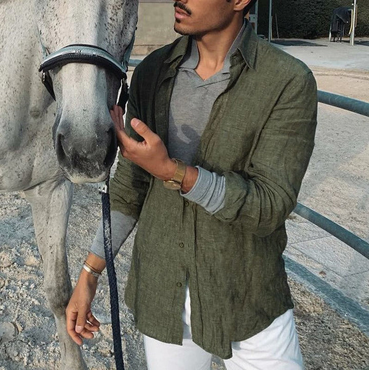 Versatile men's casual button-up shirt. Effortless long sleeve top for a stylish everyday look.