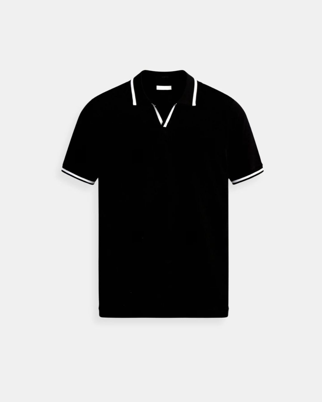 Modern fit men's polo shirt featuring a distinct contrast collar. Perfect for a stylish smart casual look or everyday wear.