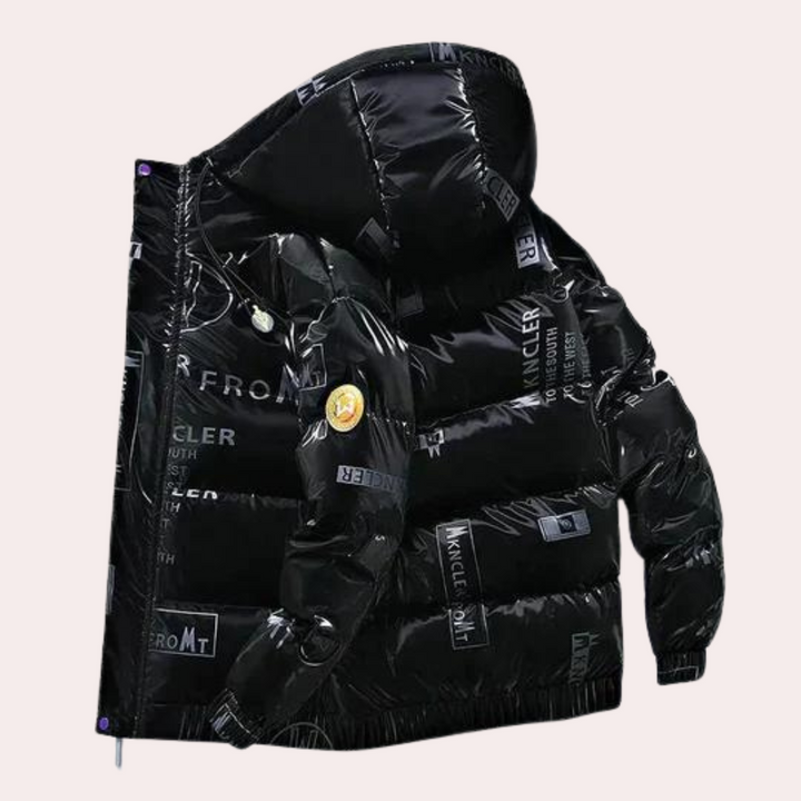 Versatile men's winter jacket with hood, ideal stylish daily outerwear.
