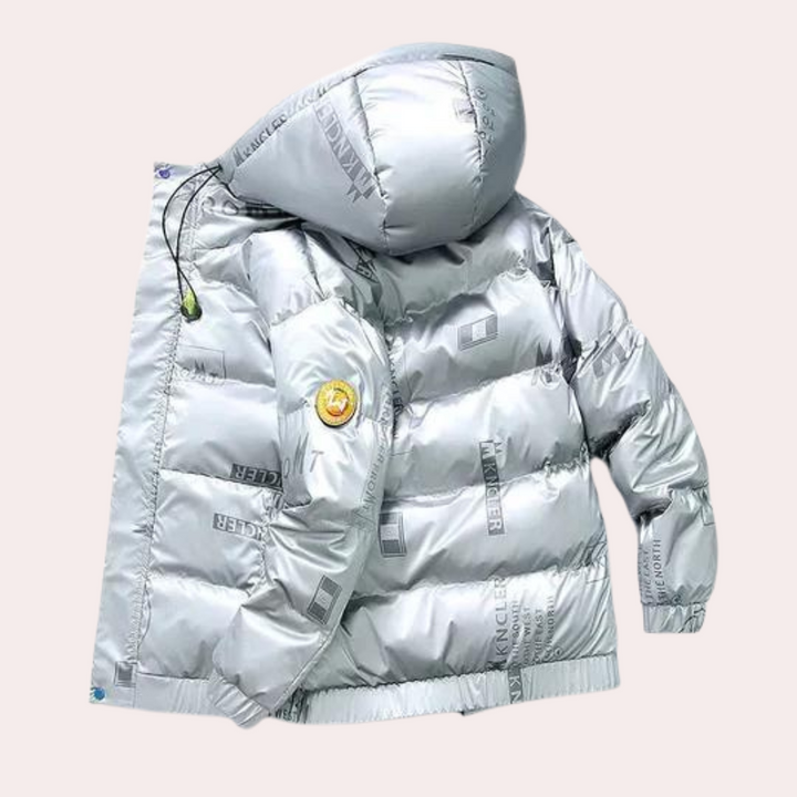 Men's warm hooded jacket for cold weather, a stylish and comfortable daily coat.