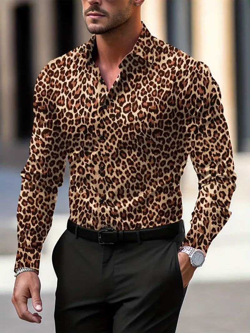 Fashionable men's leopard print graphic tee, a statement casual top for stylish wear.