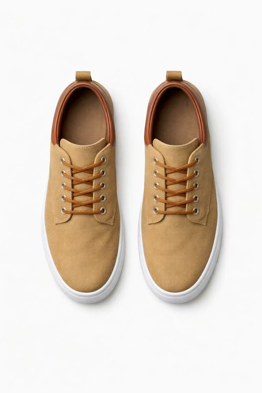 Comfortable men's low-top lace-up sneakers, ideal for casual everyday wear and stylish weekend looks.