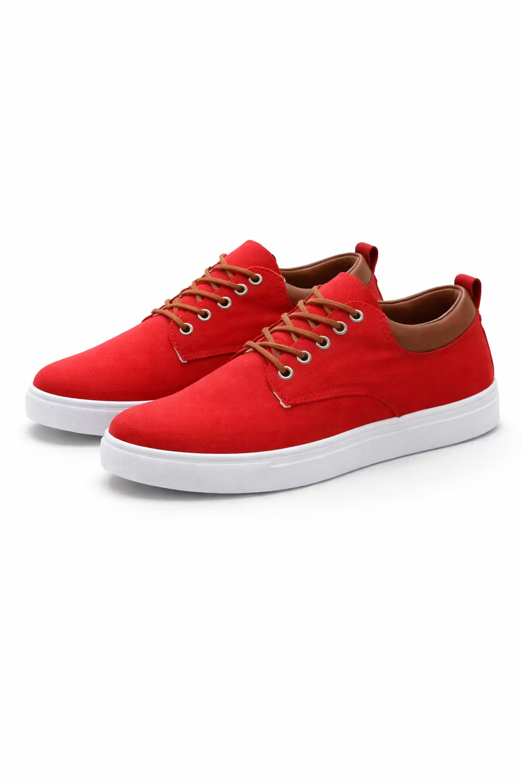 Stylish men's low-top casual sneakers, comfortable and durable for daily wear; a key piece of men's fashion.
