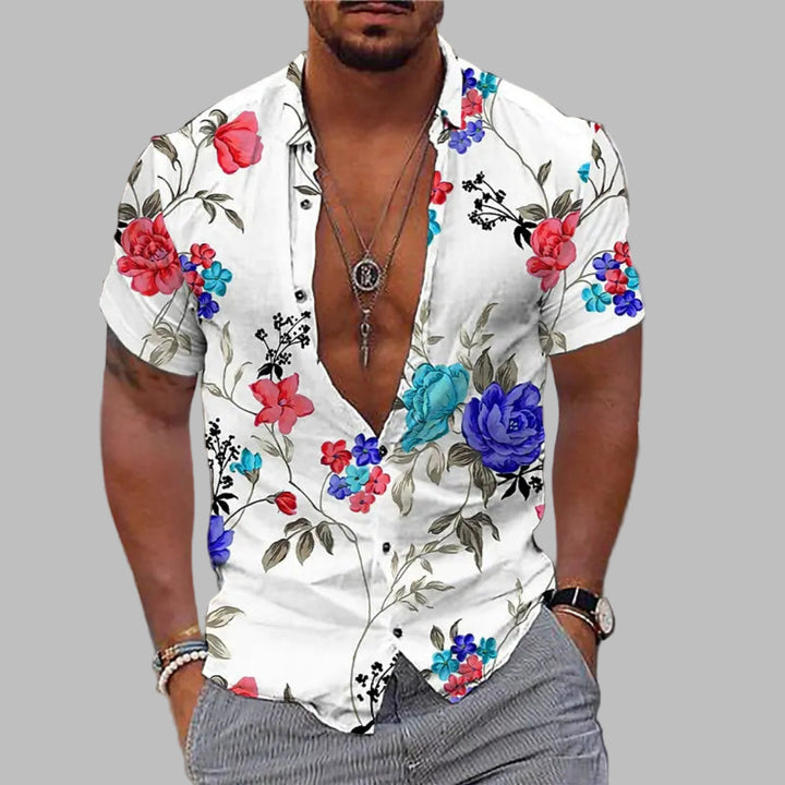 Designer style men's summer print shirt, short sleeve, ideal casual fashion for stylish men.