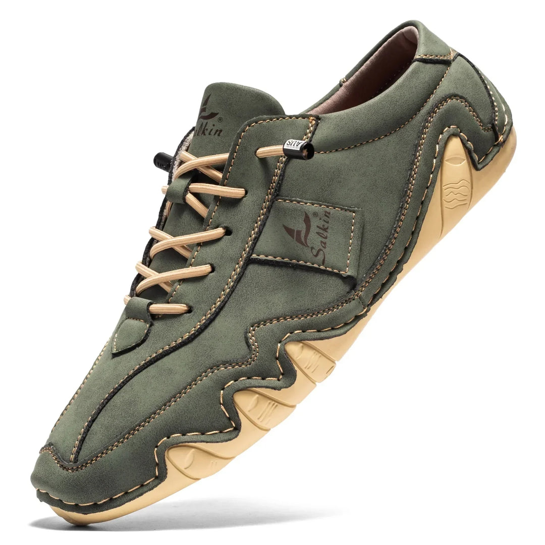 Casual men's retro barefoot lace-up sneakers with a flexible sole for everyday comfortable walking.