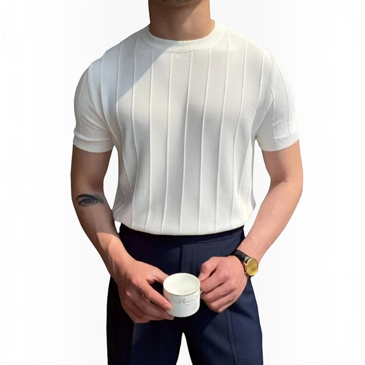 Versatile men's short-sleeve ribbed tee, offering lightweight comfort for spring & summer casual wear. Everyday stylish top.