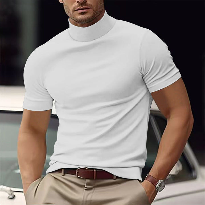 Versatile men's short sleeve turtleneck top, ideal for everyday fashion and stylish outfits.