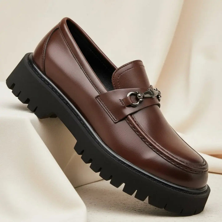 Comfortable men's slip-on buckle loafers for versatile business and smart casual men's style.