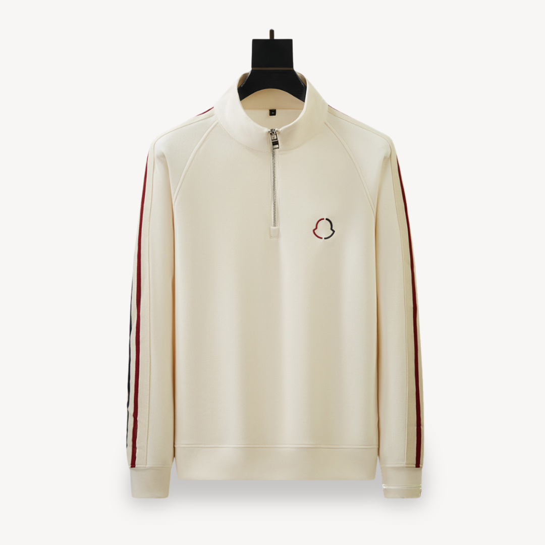 Versatile men's tracksuit for active lifestyles, featuring a zip-up hoodie & joggers for outdoor activities.