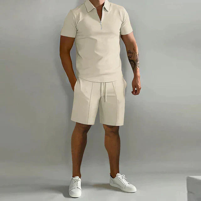Versatile men's summer clothing set: modern polo shirt & shorts combo for easy, stylish casual fashion.