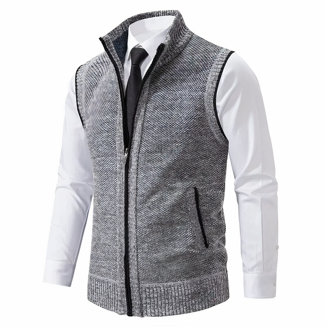 Versatile men's sleeveless zip-up vest, perfect outerwear for layering & adding style to any casual outfit.