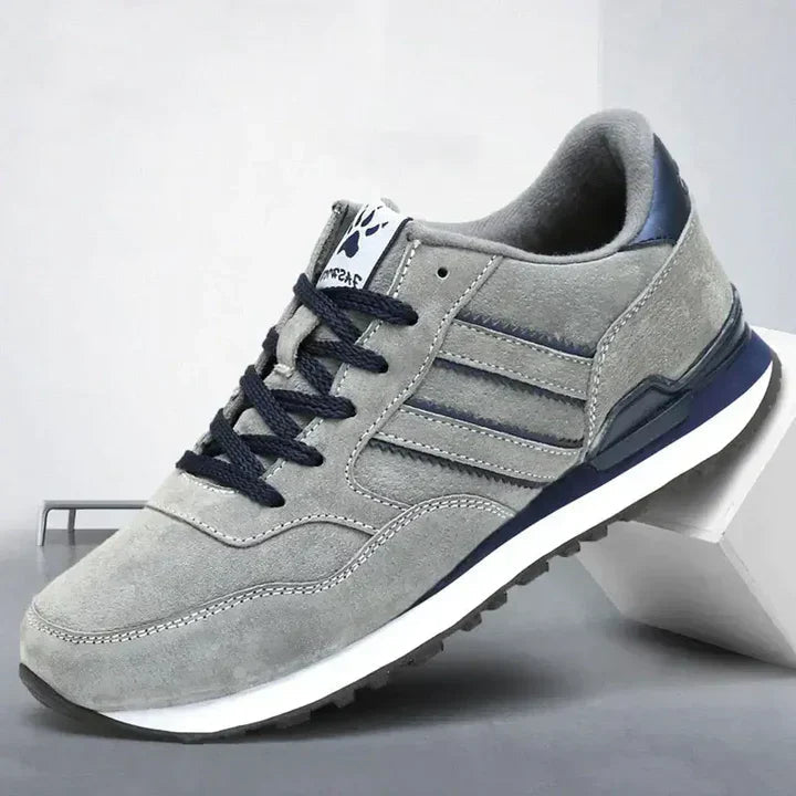 Stylish men's casual trainers, supportive design, perfect everyday footwear for walking & spring fashion.