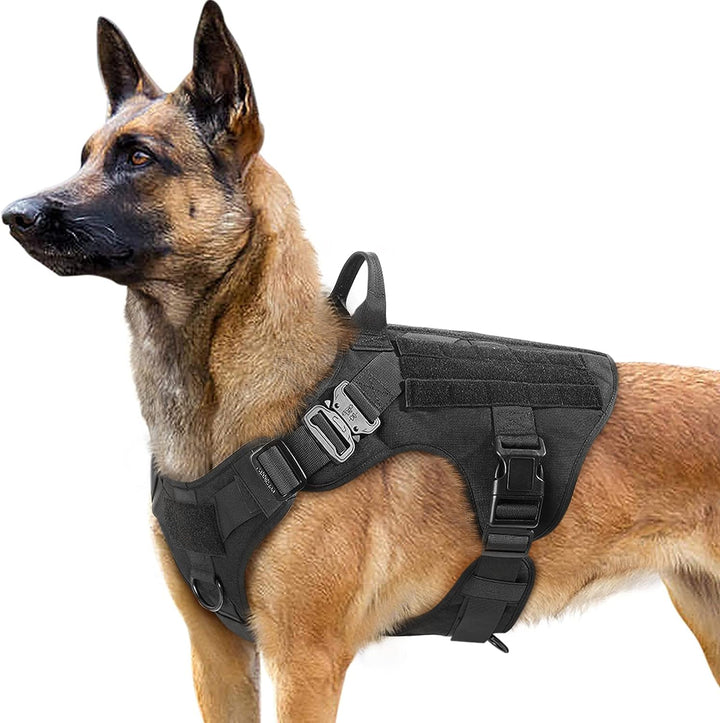 Men's tactical no-pull dog harness for large breeds, adjustable and durable.