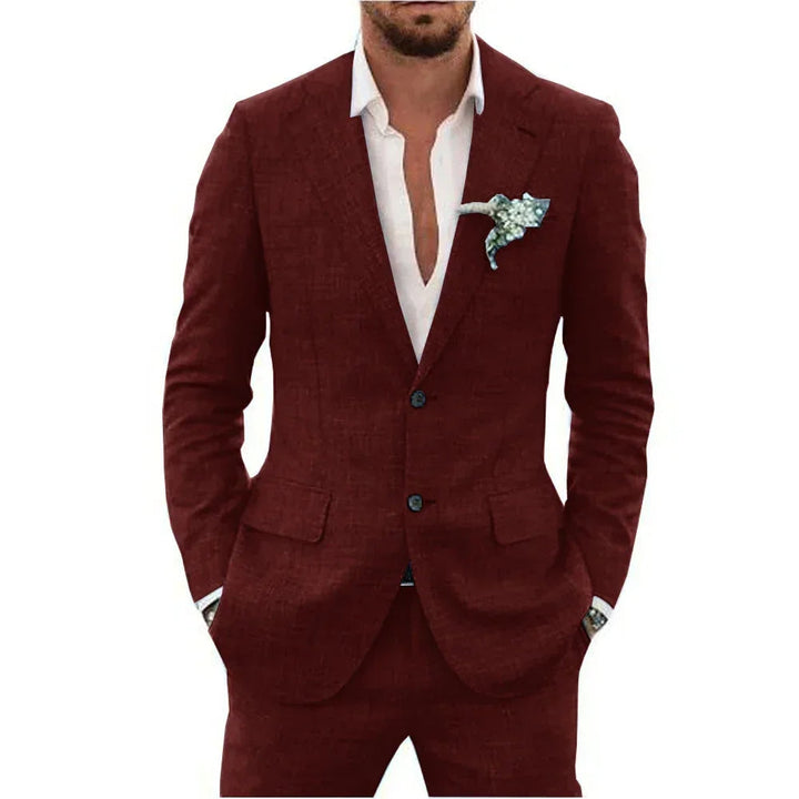 Stylish men's tailored suit. Versatile for formal events, business meetings & elevated smart-casual looks.