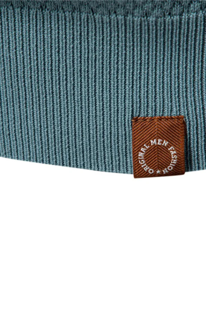 Breathable men's polo shirt, ideal for warm weather