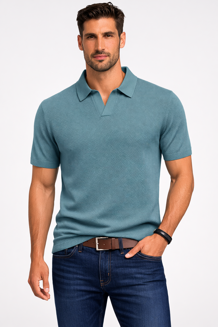 Structured collar of a men's textured knit polo shirt