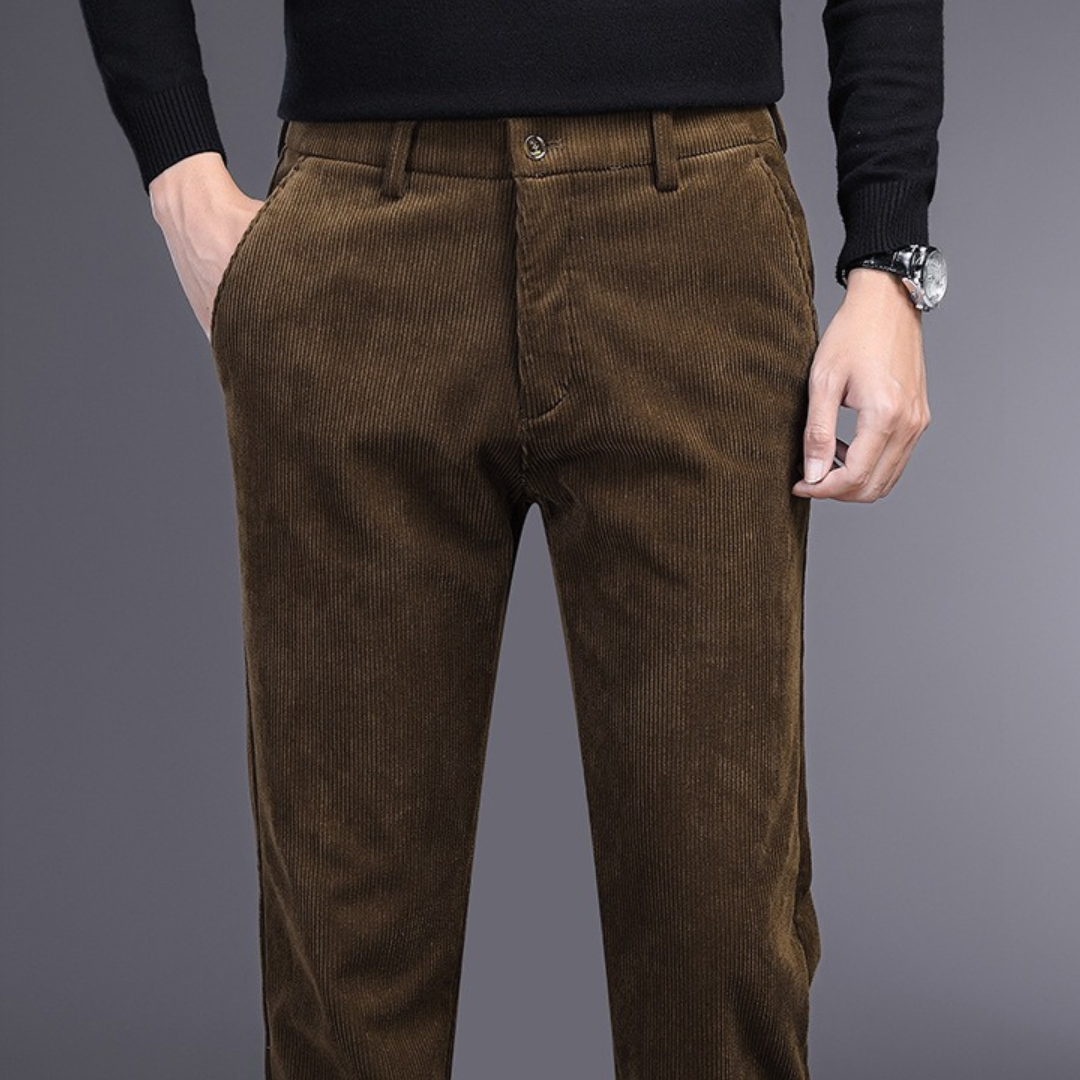 Relaxed men's stretch pants, perfect as versatile casual trousers for all-day wear & comfort.