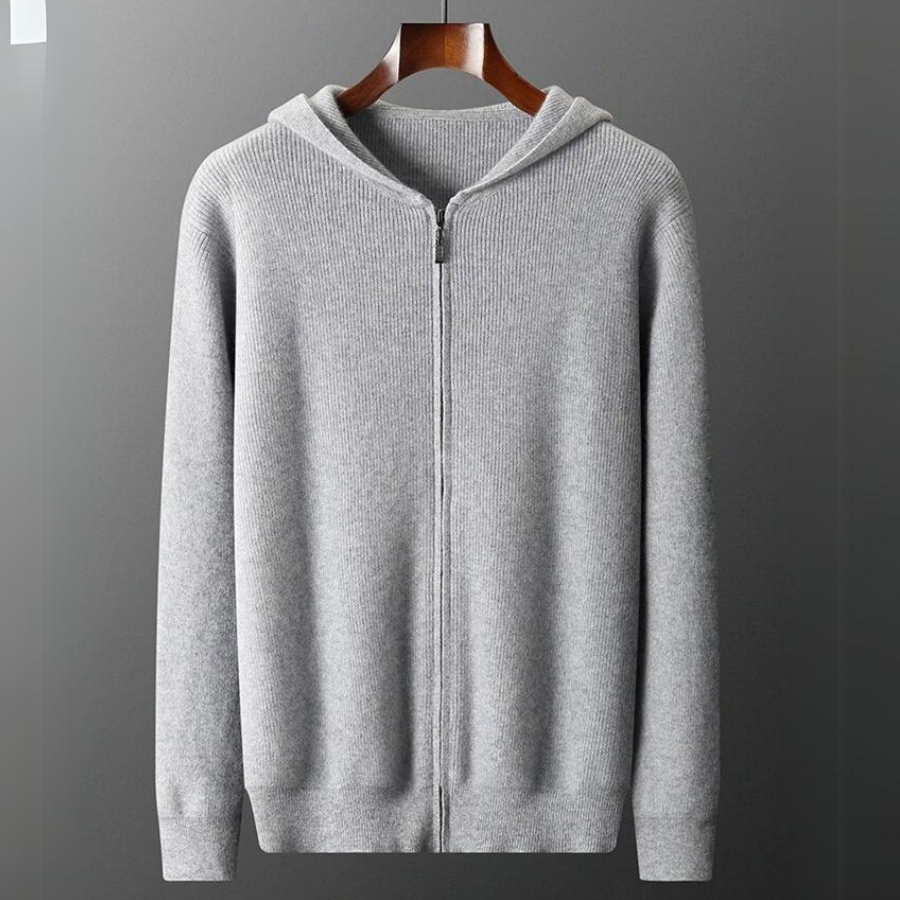 Men's ultra-soft pullover hoodie in gray, designed for everyday comfort and casual loungewear.