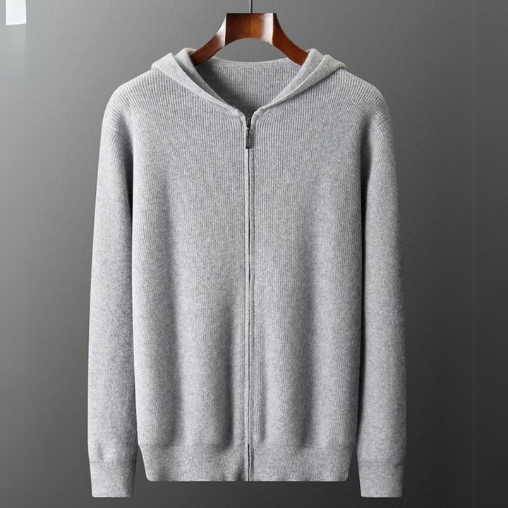 Men's ultra-soft pullover hoodie in gray, designed for everyday comfort and casual loungewear.