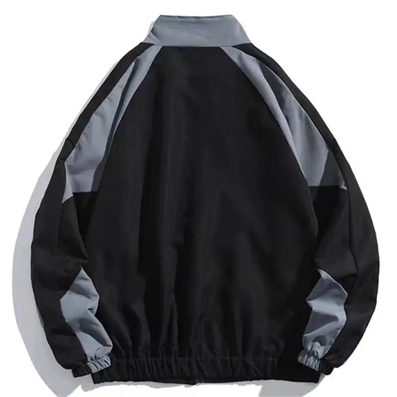 Casual men's color-block windbreaker, urban fashion for spring/fall. Lightweight outerwear for everyday style.
