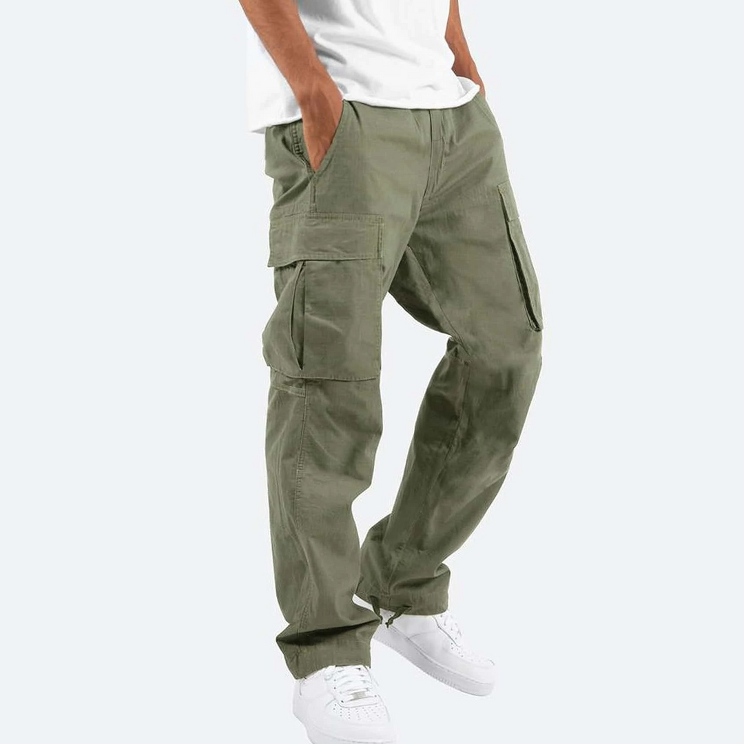 Stylish brown men's cargo pants, relaxed fit for streetwear & casual fashion. Versatile utility trousers.