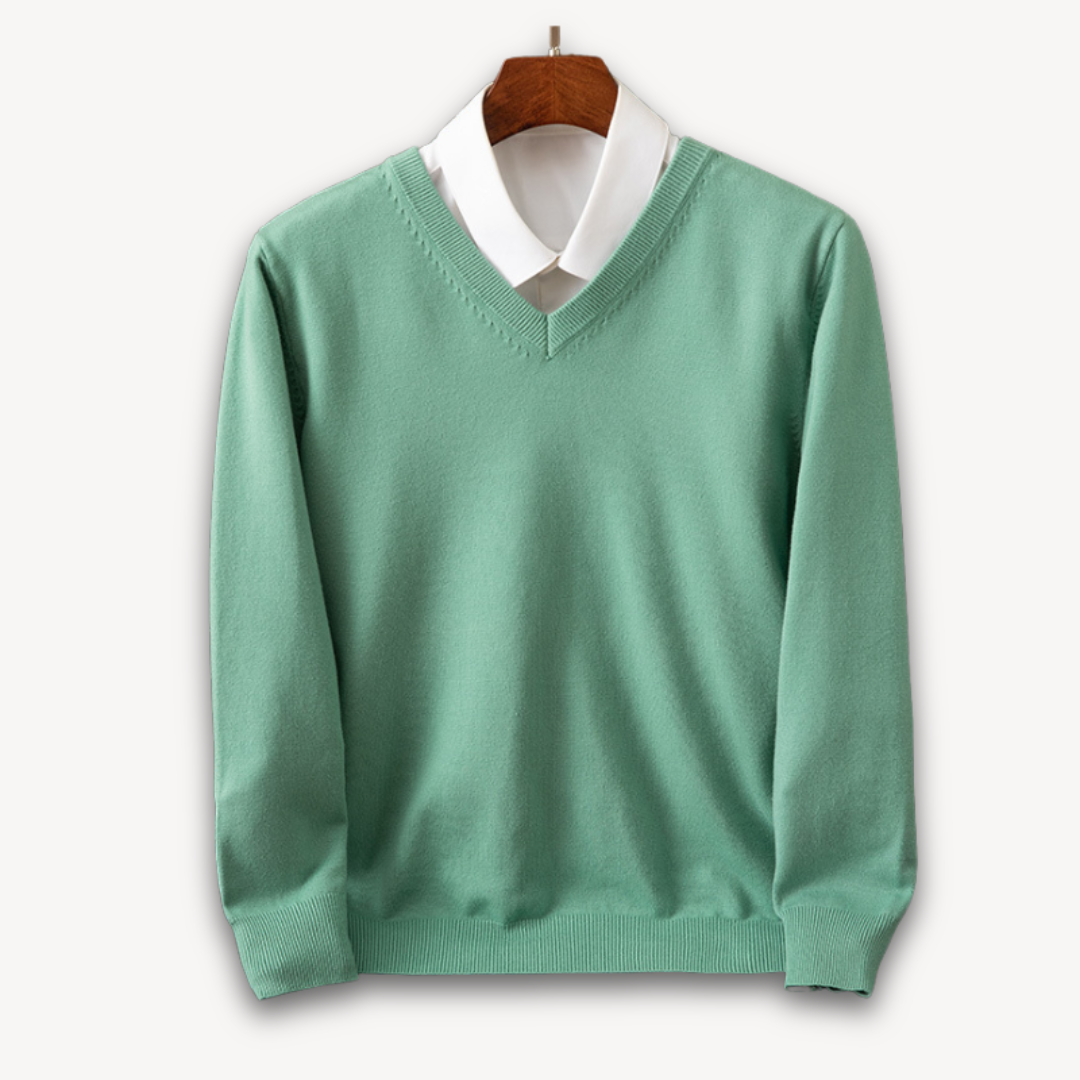 Versatile men's V-neck sweater, slim fit, perfect for layering & everyday fashion comfort.