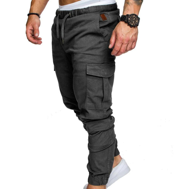 Sleek men's versatile cargo pants, comfortable multi-pocket design for a modern streetwear look.