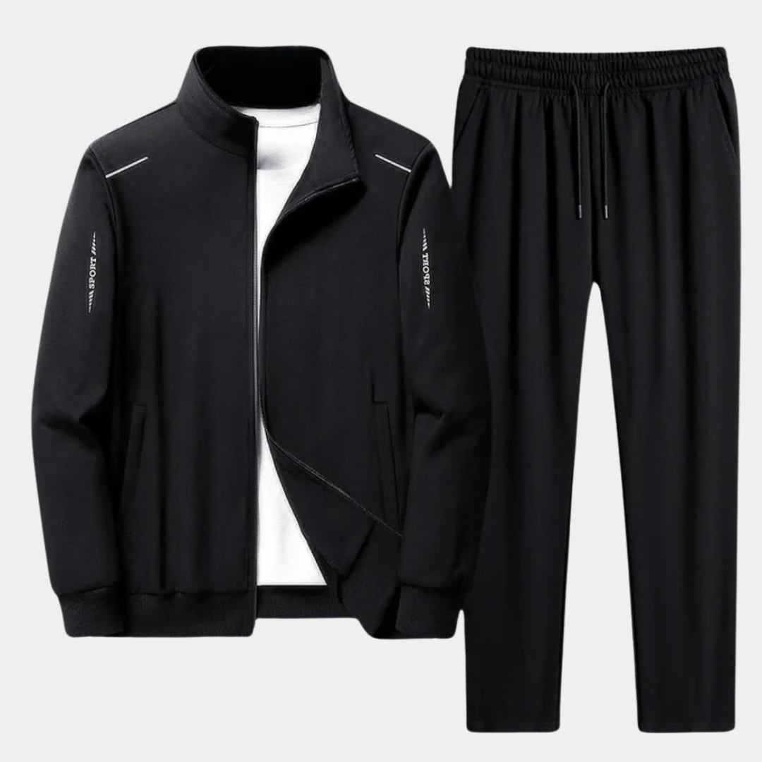 Comfortable men's tracksuit featuring a soft hoodie and matching pants, perfect for athletic or casual wear.