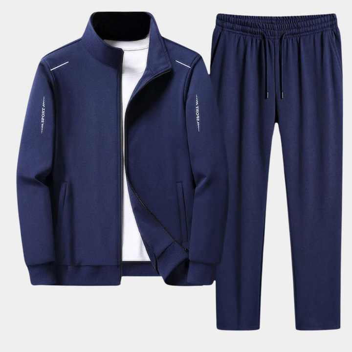 Men's activewear tracksuit set with a cozy hoodie and flexible pants, designed for ultimate comfort.