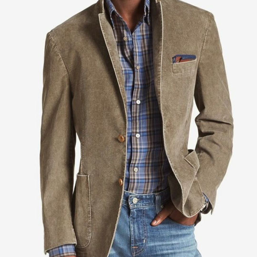 All-season men's khaki blazer. This stylish, lightweight jacket offers a comfortable, versatile smart casual look.