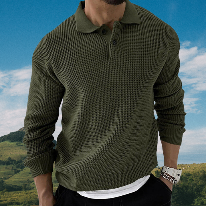 Man wearing a stylish and versatile knit sweater, ideal for everyday outfits.